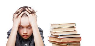 Οι αναλφάβητοι μεν, εξαίρετοι … δε(ν), πολίτες του 21ου αιώνα